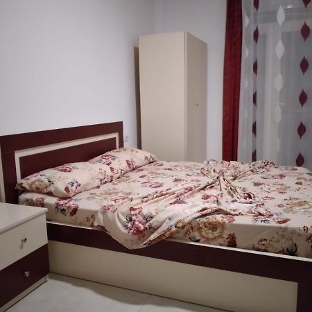 Araniti Apartment Velipoje Luaran gambar