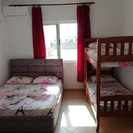 Araniti Apartment Velipoje Luaran gambar