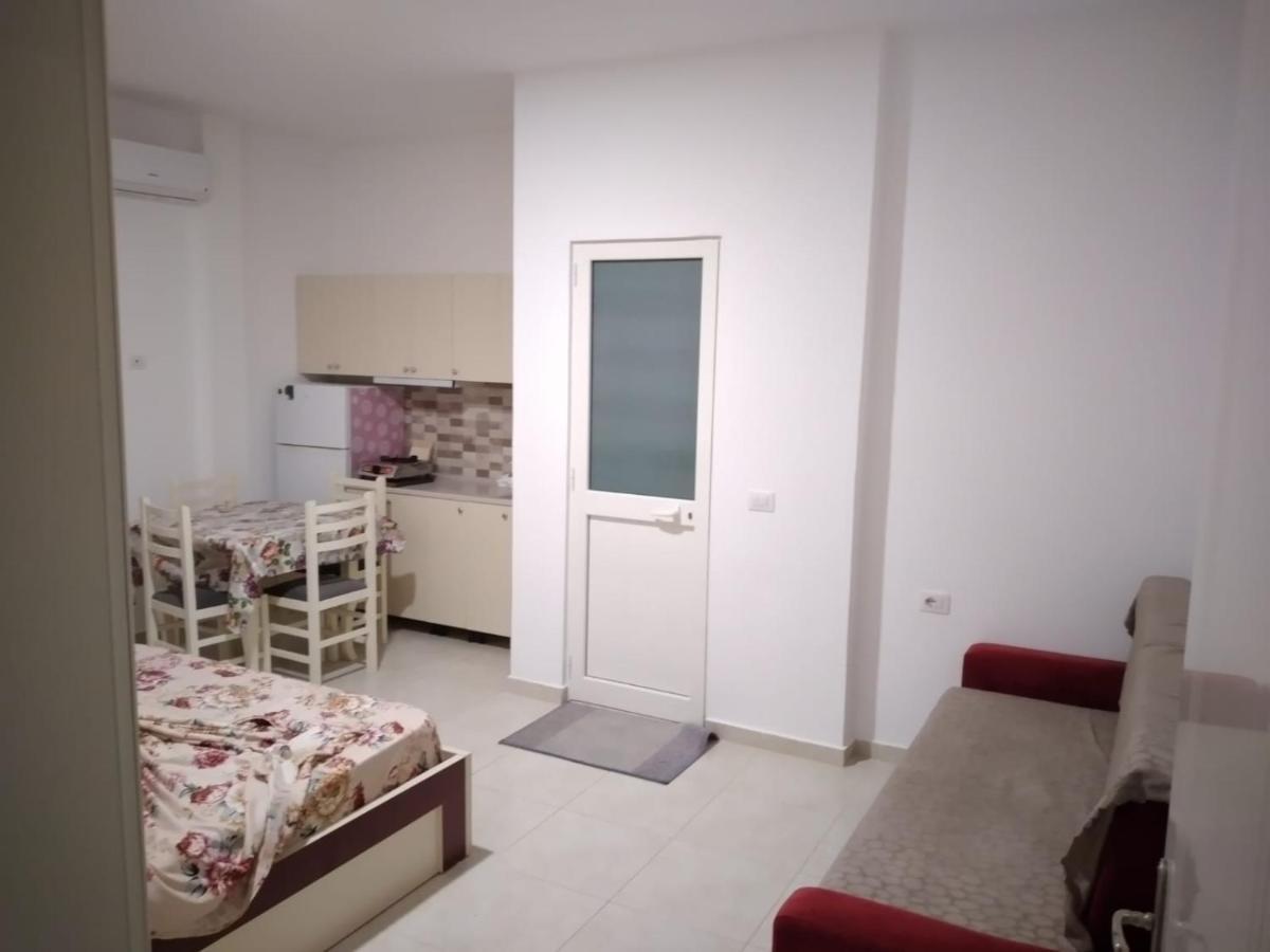 Araniti Apartment Velipoje Luaran gambar
