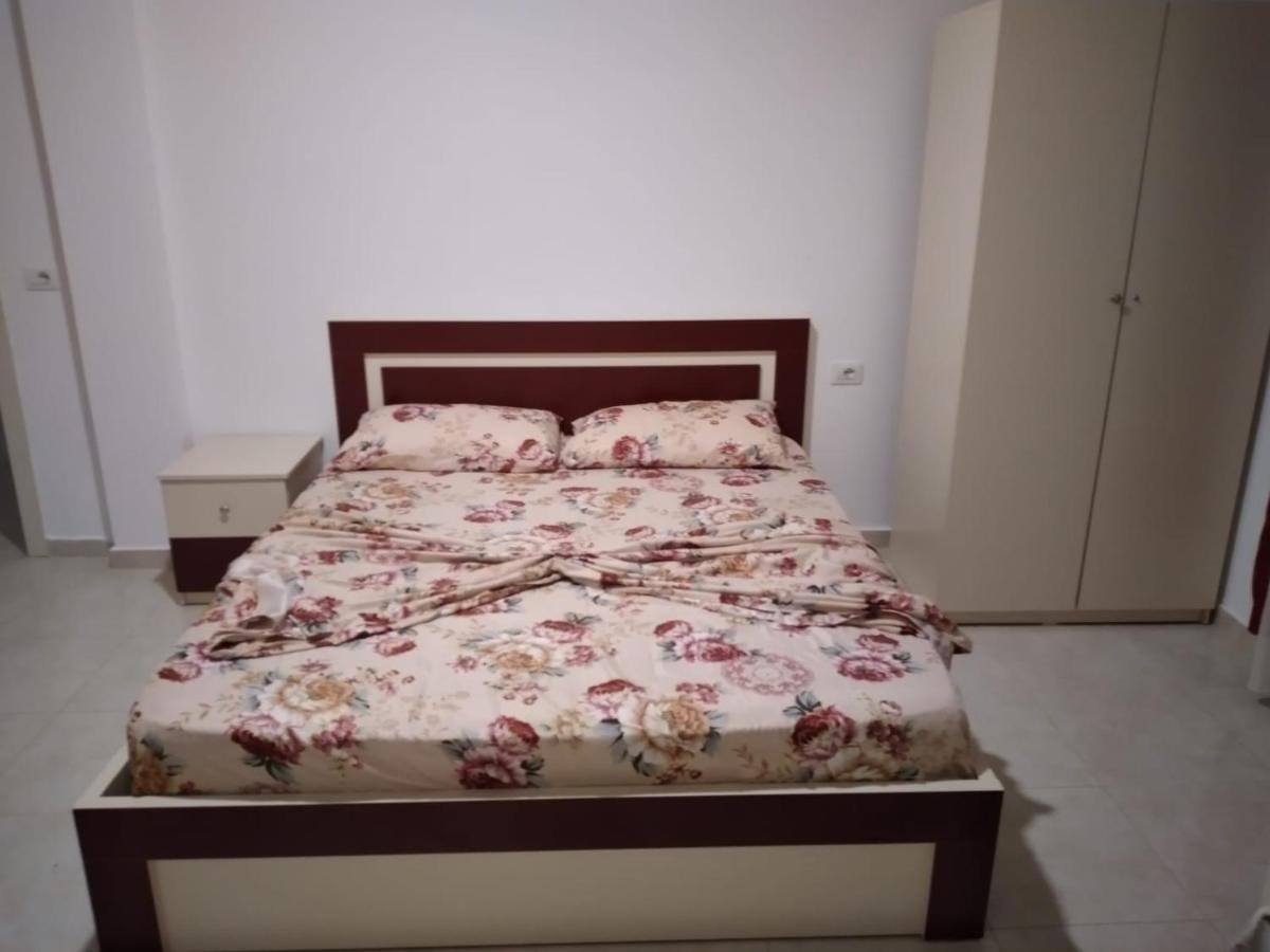 Araniti Apartment Velipoje Luaran gambar