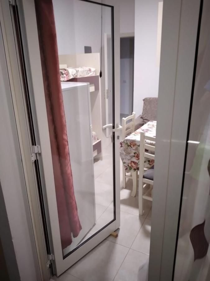 Araniti Apartment Velipoje Luaran gambar