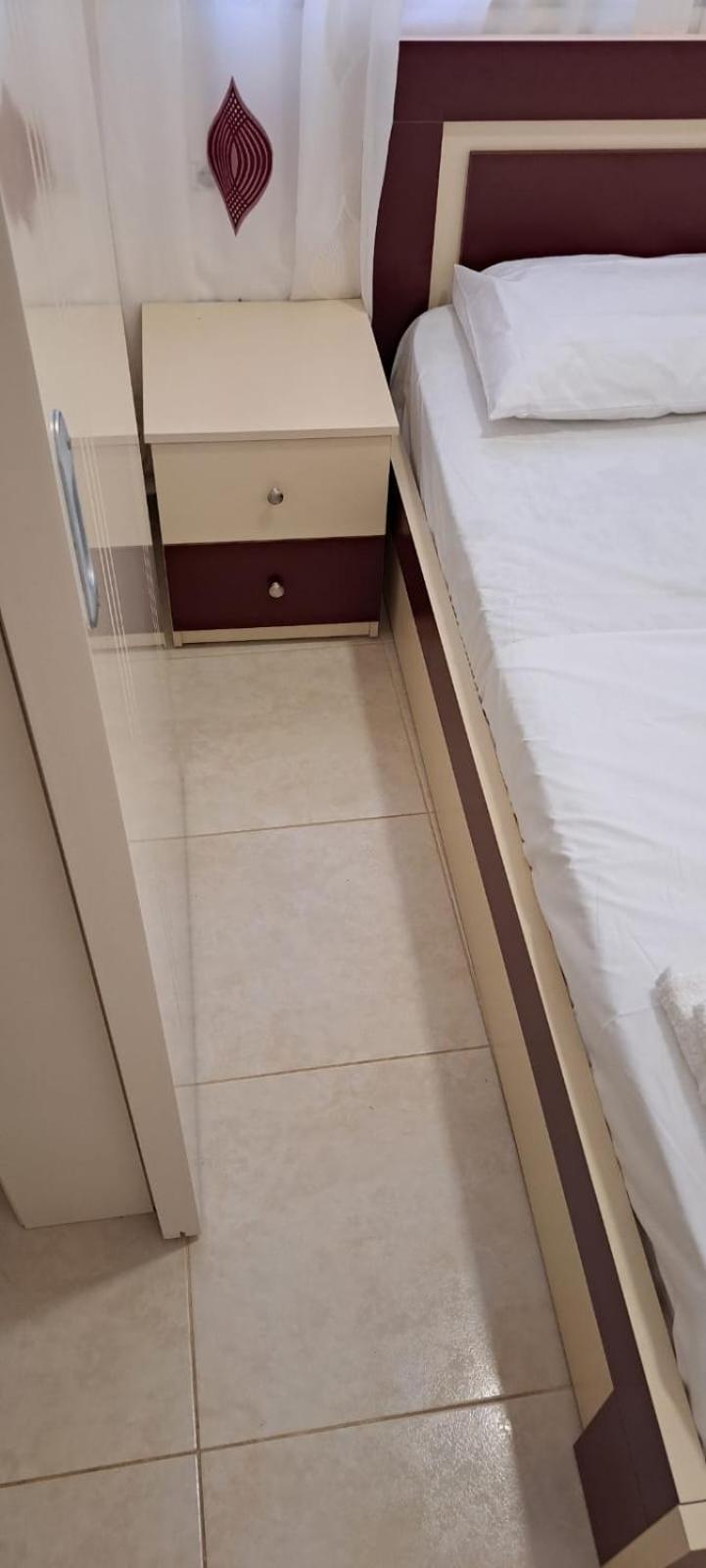 Araniti Apartment Velipoje Luaran gambar