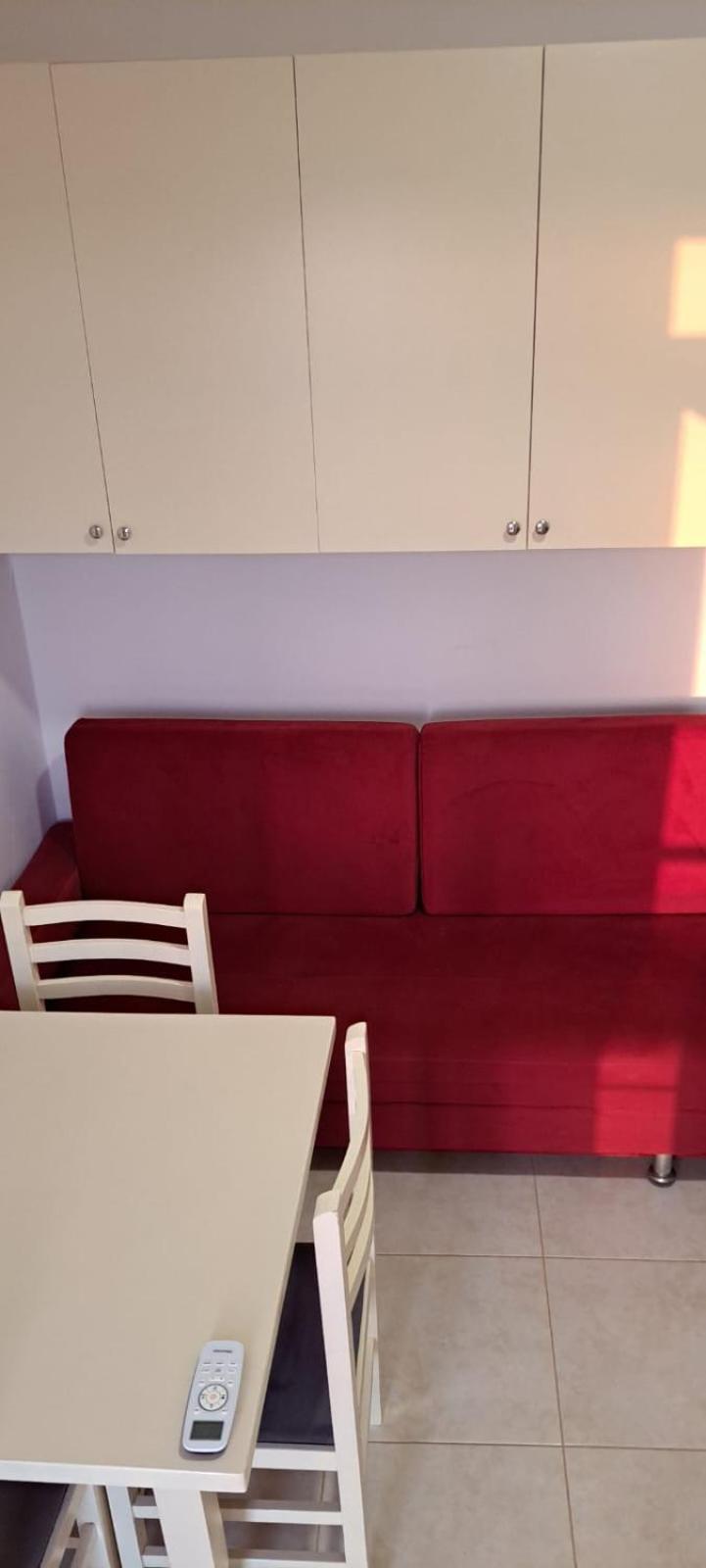 Araniti Apartment Velipoje Luaran gambar